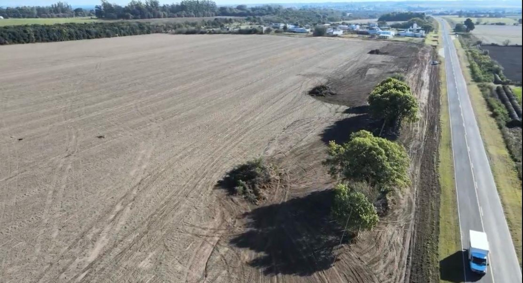 TERRENOS EN LOTEO DE AV LOS CISNES ¡OPORTUNIDAD!