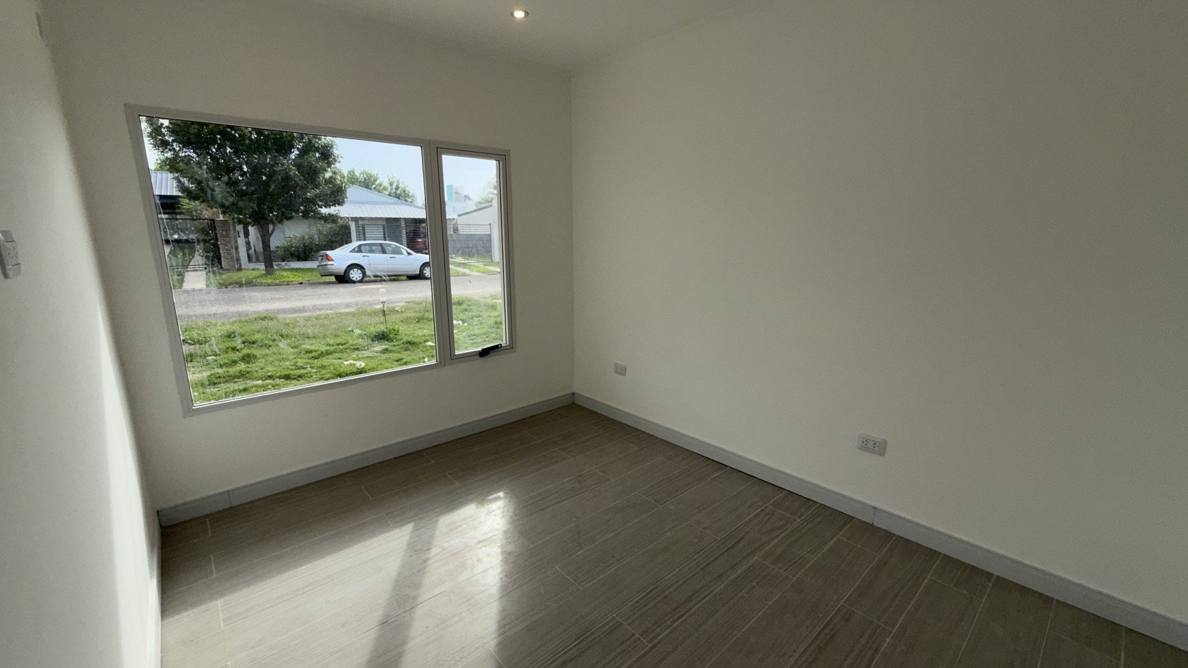 CASA A ESTRENAR EN ORO VERDE, 2 DORMITORIOS