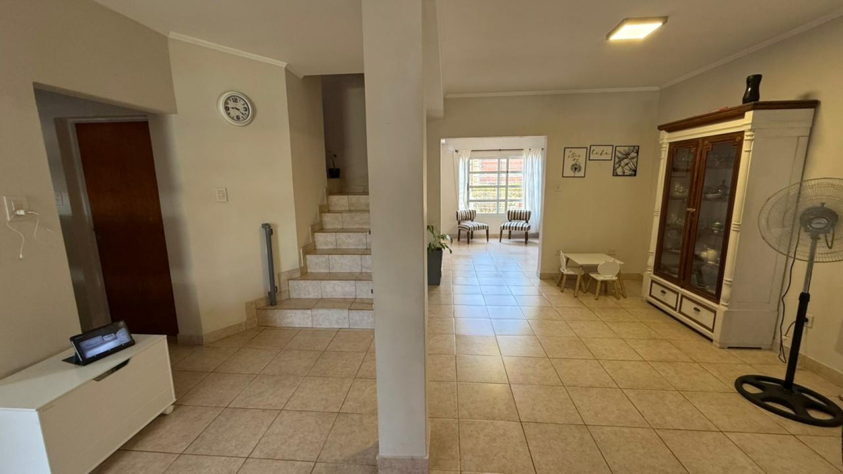 CASA PREMIUM DE 3 DORM, PISCINA, Y COCHERA DOBLE