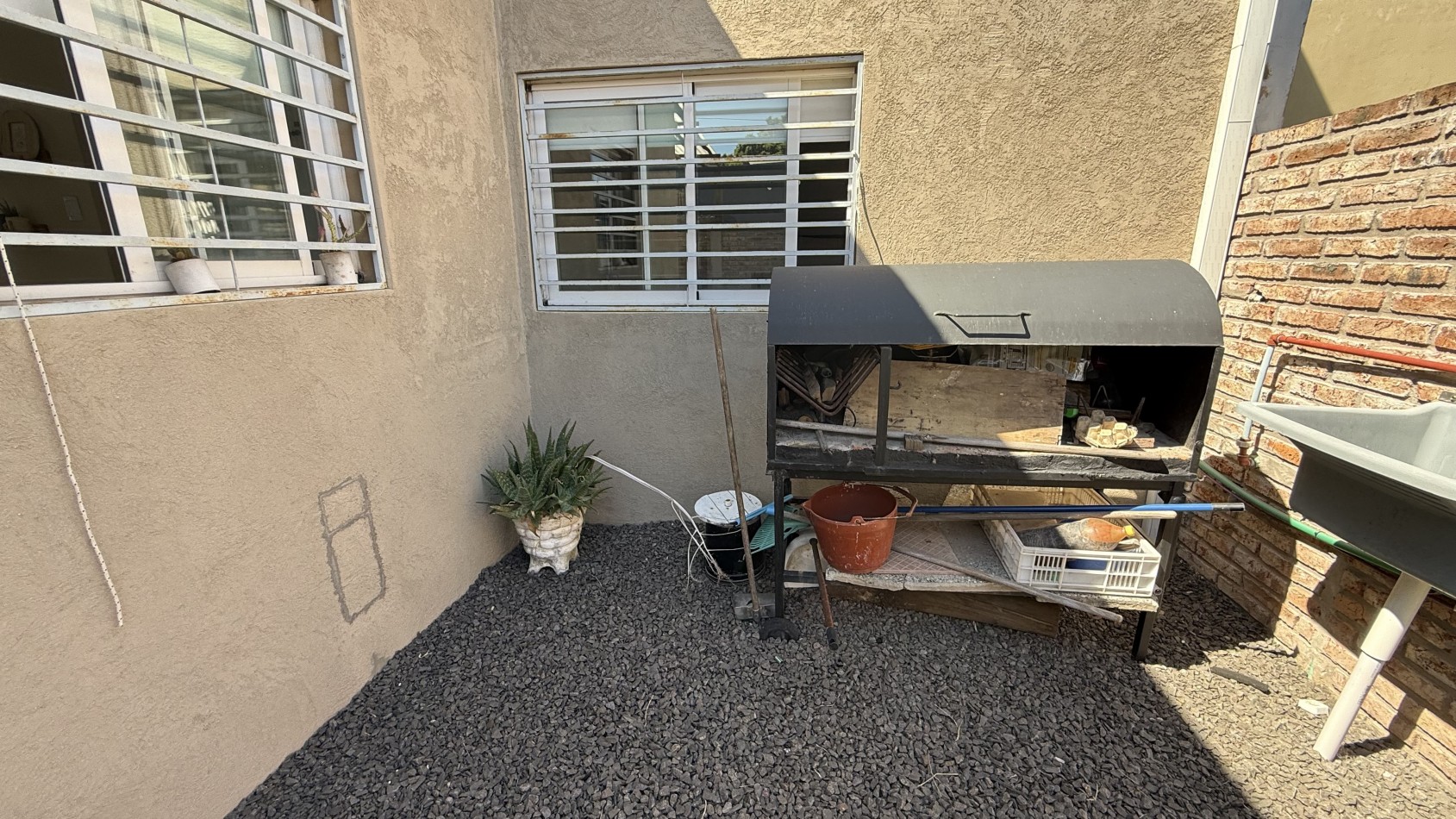 Casa en PH, ¡Excelente calidad! 2 dormitorios y cochera