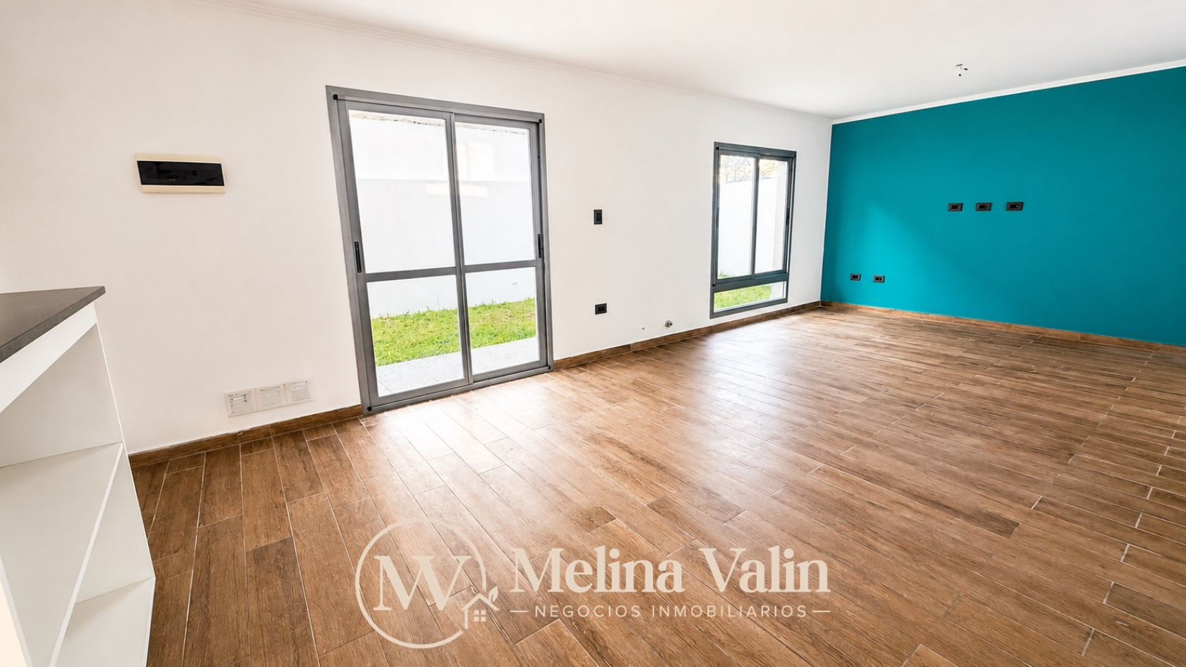 CASA PREMIUM EN ZONA SUR, 3 DORM, COCHERA Y PATIO