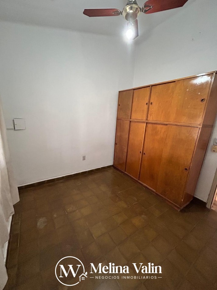 CASA 3 DORM Y COCHERA EN ZONA EJERCITO