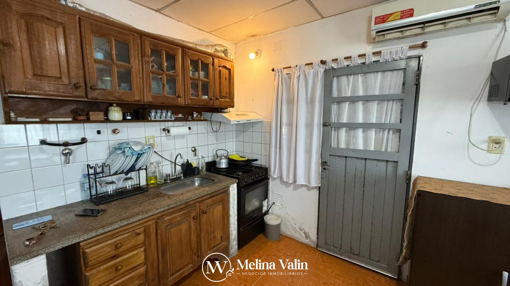 CASA DE 2 DORM, PATIO Y COCHERA, ZONA NEWBERY 