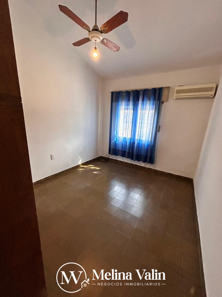 CASA 3 DORM Y COCHERA EN ZONA EJERCITO