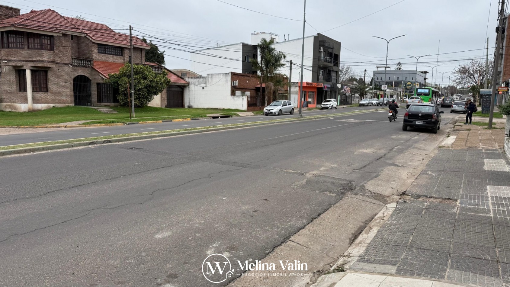 SE VENDE DEPARTAMENTO 1 DORMITORIO SOBRE AV RAMIREZ A ESTRENAR 