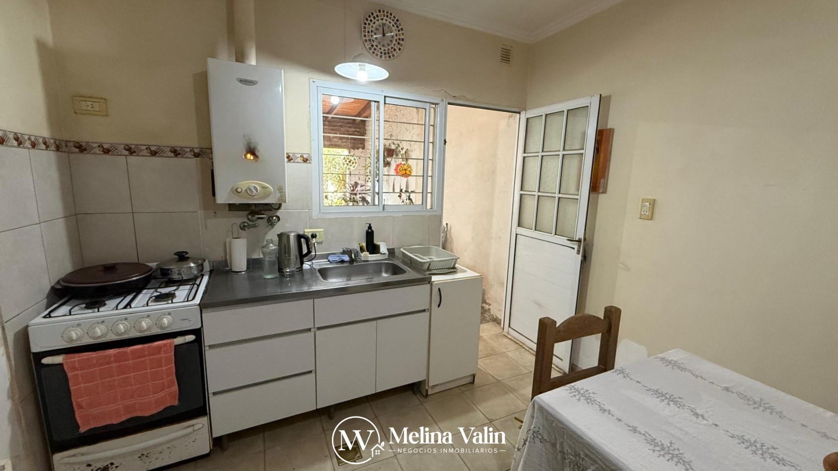 DUPLEX DE 2 DORMITORIOS EN ZONA PROVINCIAS UNIDAS Y DIV DE LOS ANDES. 