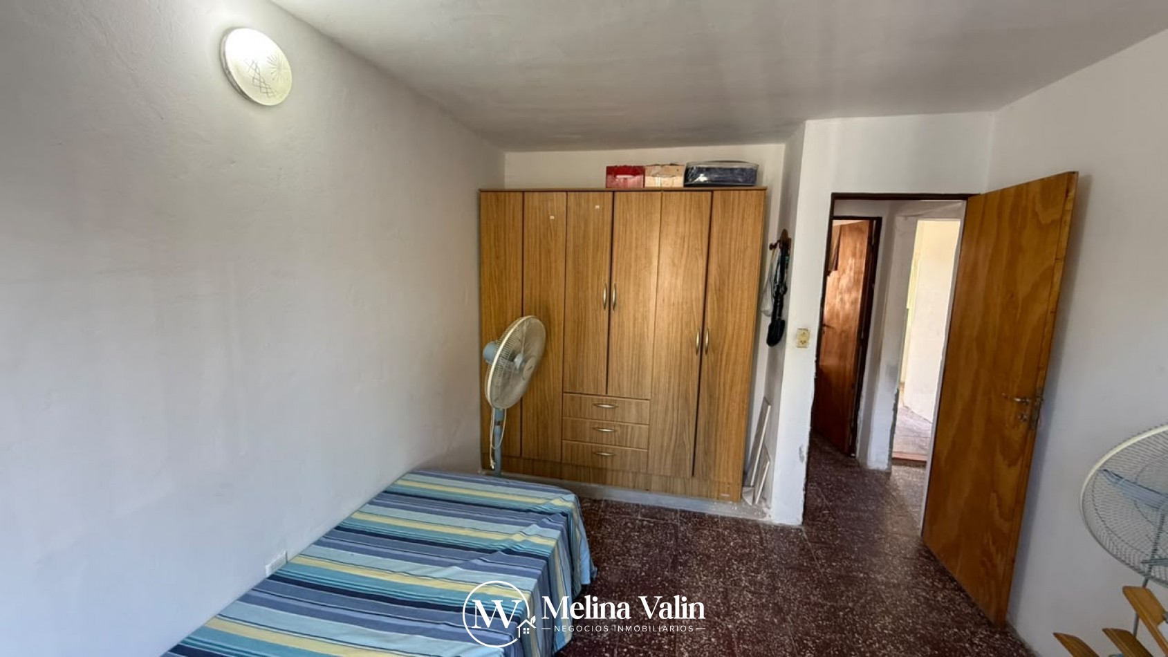 EN VENTA | CASA DE 3 DORMITORIOS- Barrio Santa Lucia 