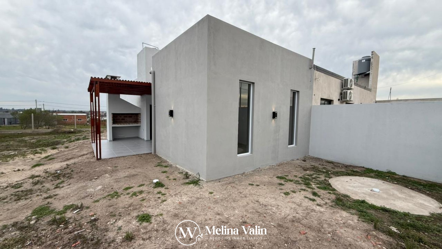 Casa a estrenar apta para credito hipotecario-Tierra Alta 1