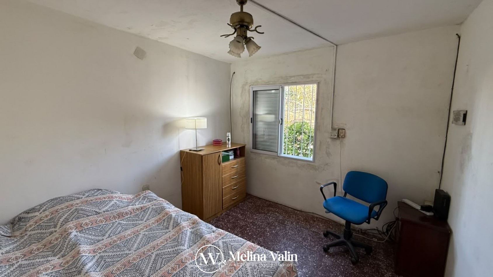 EN VENTA | CASA DE 3 DORMITORIOS- Barrio Santa Lucia 