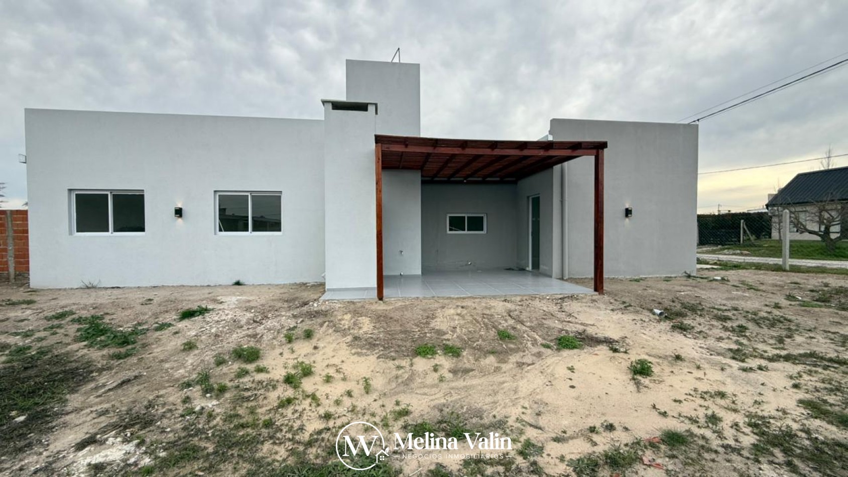 Casa a estrenar apta para credito hipotecario-Tierra Alta 1