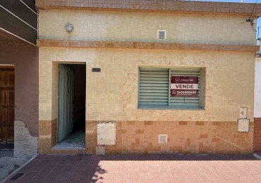 CASA DE 2 DORMITORIOS A MODERNIZAR,  ¡OPORTUNIDAD!